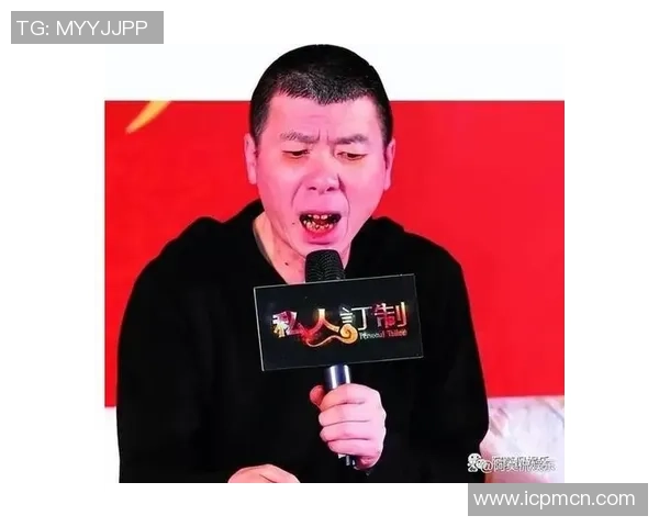 足球球星恶搞佯装抢劫引发网友热议真相曝光令人哭笑不得